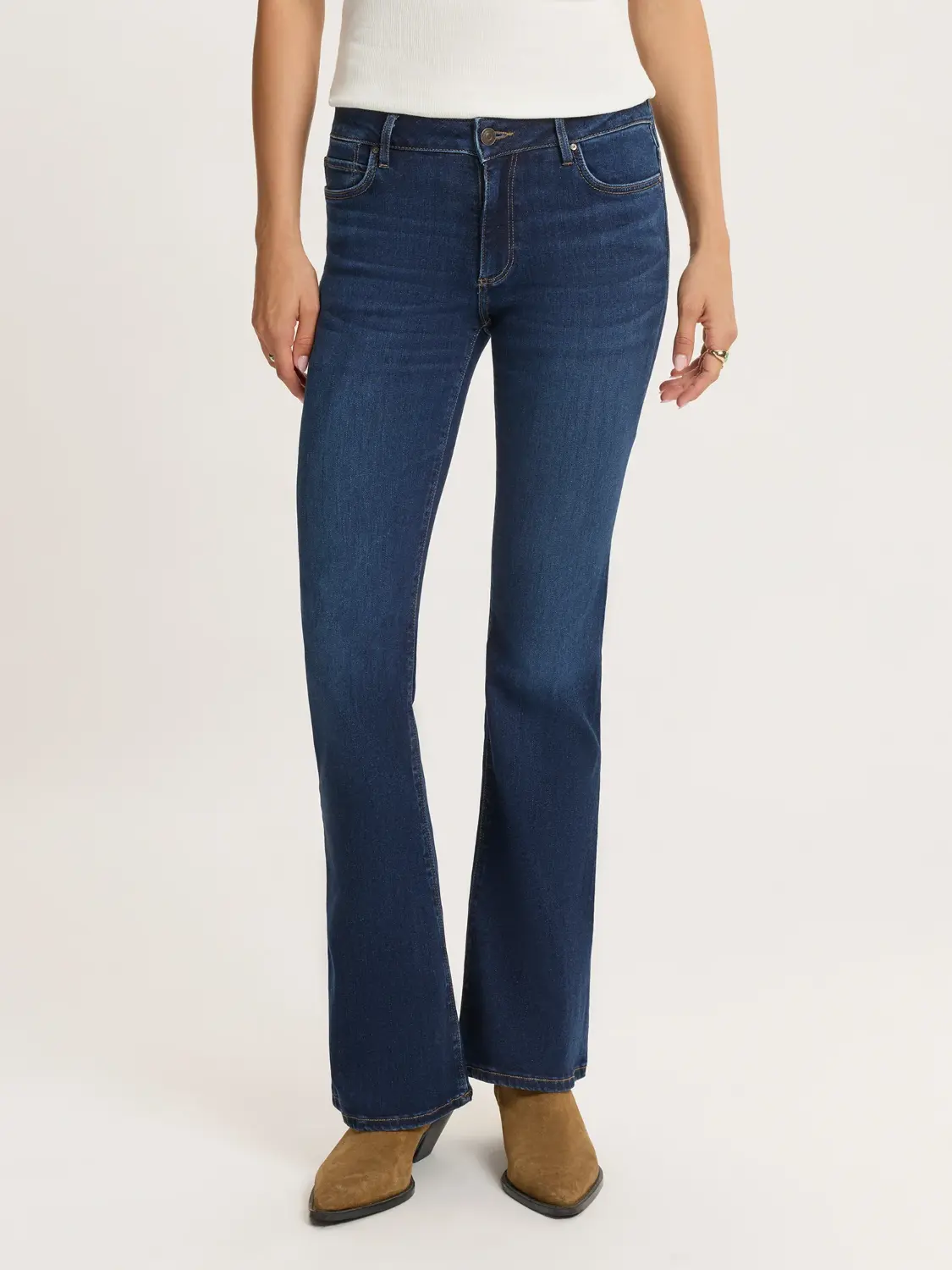 Flare Cut Jeans Faye von Cross 1 Flare Cut Jeans Faye von Cross