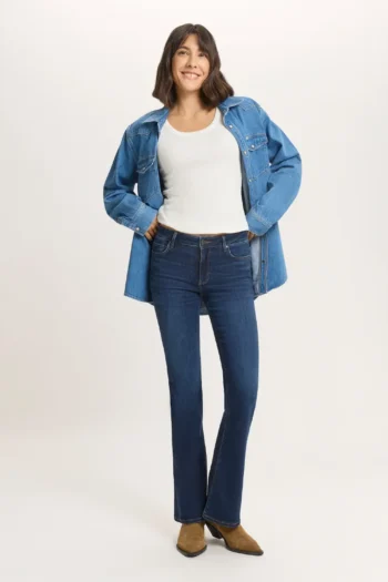 Flare Cut Jeans Faye von Cross 8 Flare Cut Jeans Faye von Cross
