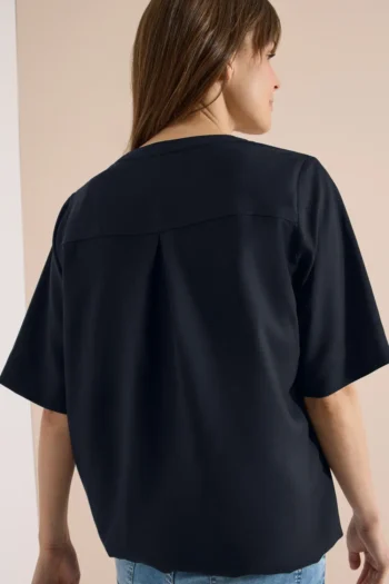 Kurzarm Bluse mit Split Neck 26 Kurzarm Bluse mit Split Neck