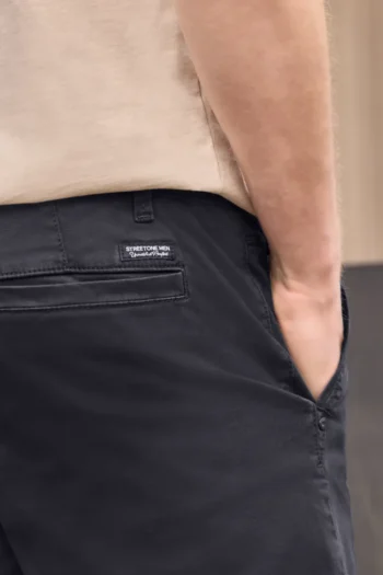 Chino Shorts im Regular Fit mit Flexbund 17 Chino Shorts im Regular Fit mit Flexbund – Bild 6