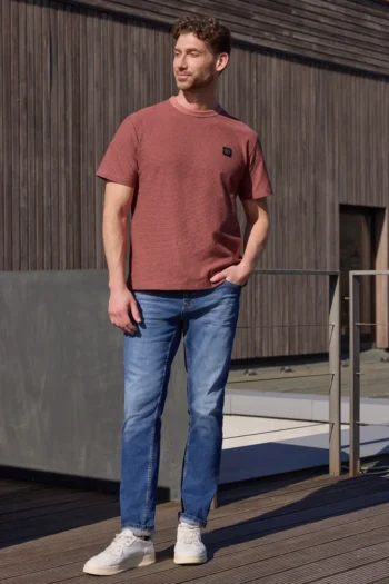 T-Shirt mit Rundhals und feinen Streifen 14 T-Shirt mit Rundhals und feinen Streifen – Bild 5
