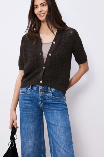 Kurzarm Cardigan mit V-Neck und Struktur 19 Kurzarm Cardigan mit V-Neck und Struktur – Bild 10