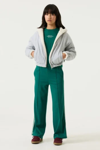 Kuschelweste von Garcia Teens 36 Alternative view of Kurze Wendejacke mit Fake Fur und Kapuze