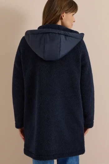 Cardigan mit Leo-Jacquardmuster 40 Alternative view of Cecil Teddy-Mantel mit Kapuze