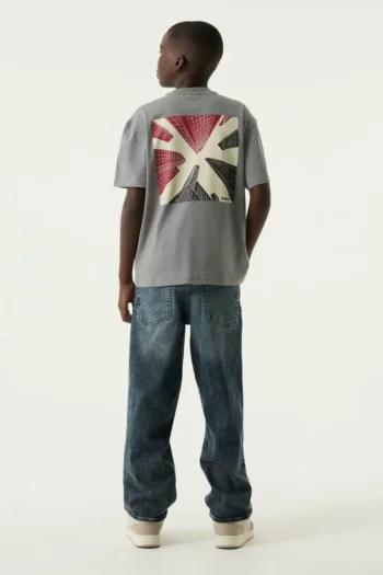 Lässige Looks für Teens 14 Alternative view of T-Shirt mit Brust- und Rückenprint